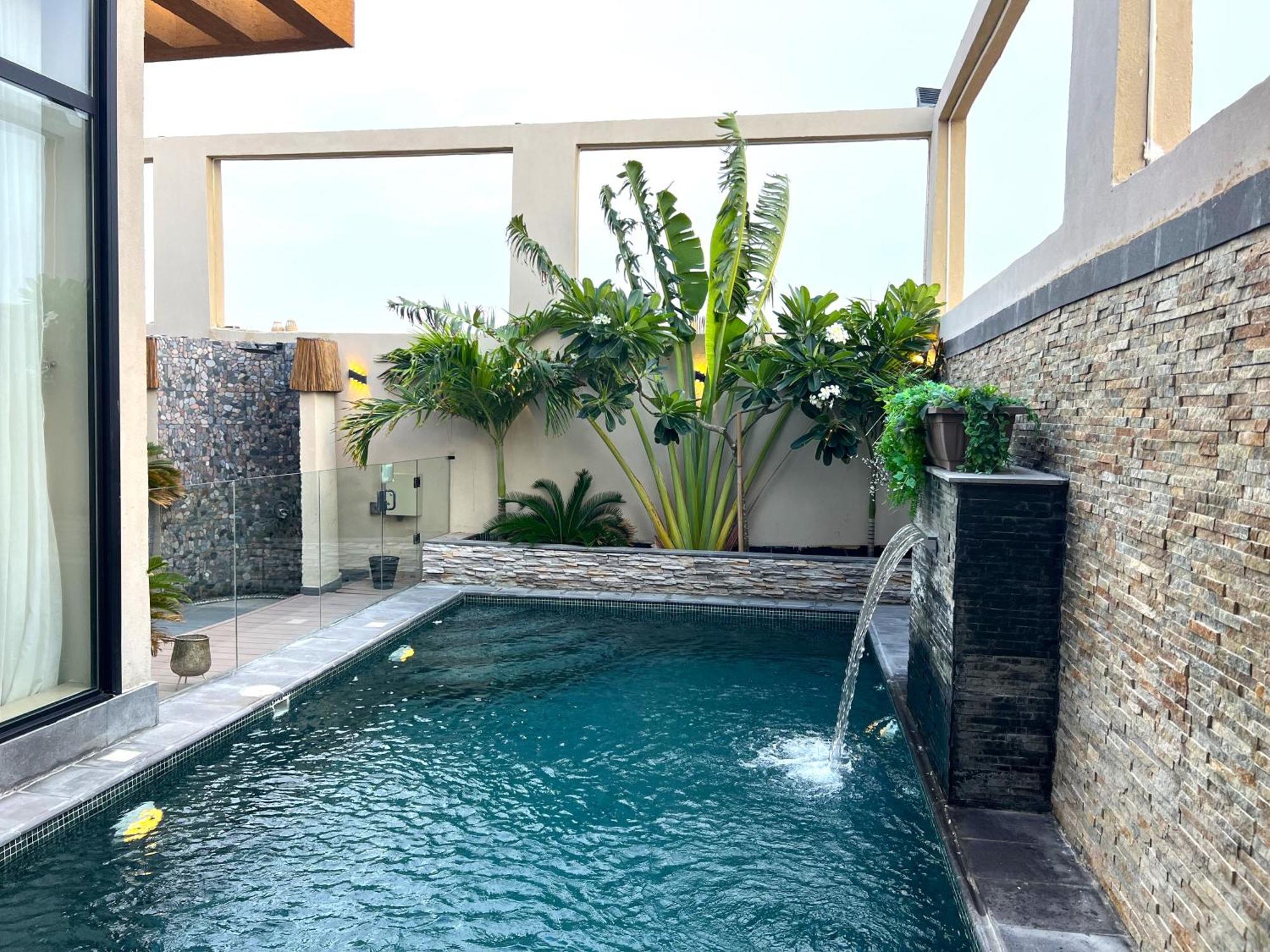 فيلة Bali